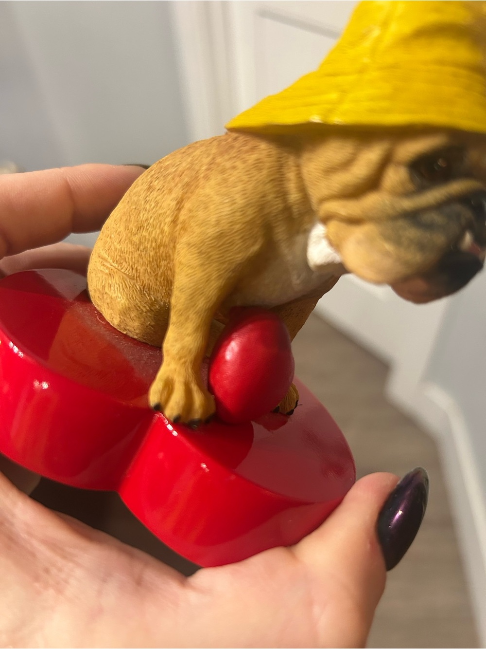 Vintage 2003 Zelda Wisdom “Rainy Day” Bulldog Figurine #4845 - Picture 3 of 10